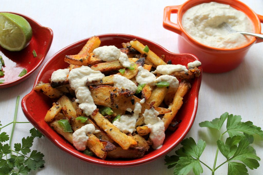 batata harra fries with eggplant dip