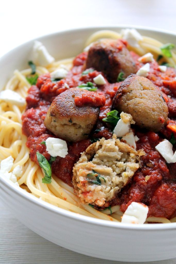 An easy, tasty vegetarian homemade meatball recipe! Eggplant (aubergine) pairs with feta cheese for an amazing flavor. Even people who don't usually like eggplant will devour these healthy veggie balls!