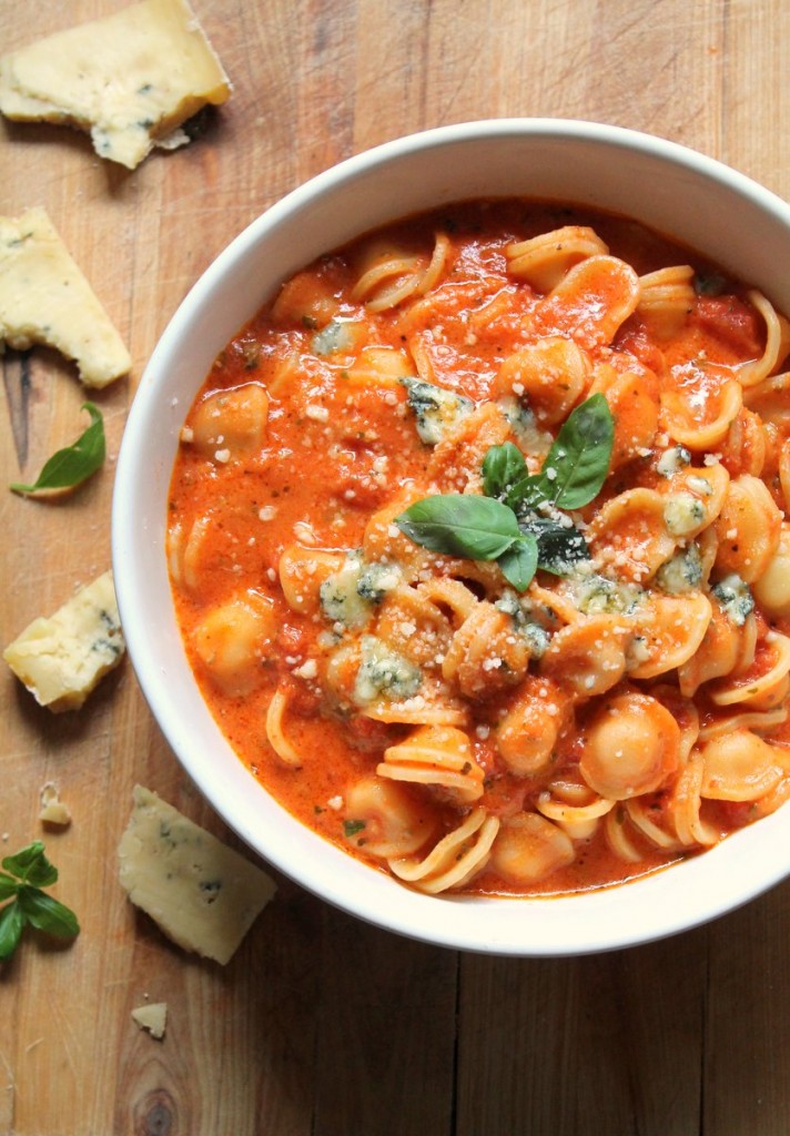 A decadent twist on the classic pasta alla vodka sauce. Vodka sauce is usually served with penne but I loved it with orecchiette. The smooth, rich tomato sauce is laced with vodka, cream and two different cheeses so it's perfect if you're looking for something comforting and indulgent. It can be made spicy or mild. A vegetarian pasta lover's dream!