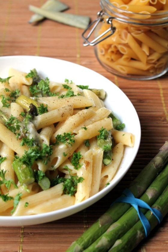 Vegetarian Manchego Asparagus Carbonara Happy Veggie Kitchen