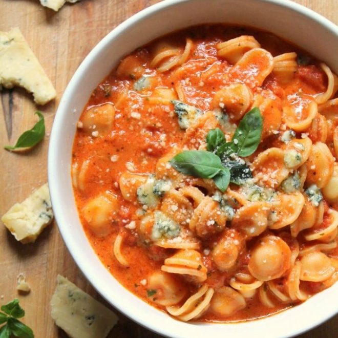 Pasta alla vodka and blue cheese