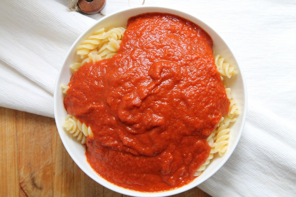 2 secret ingredients give this marinara a beautiful depth of flavour, while being very easy to prepare
