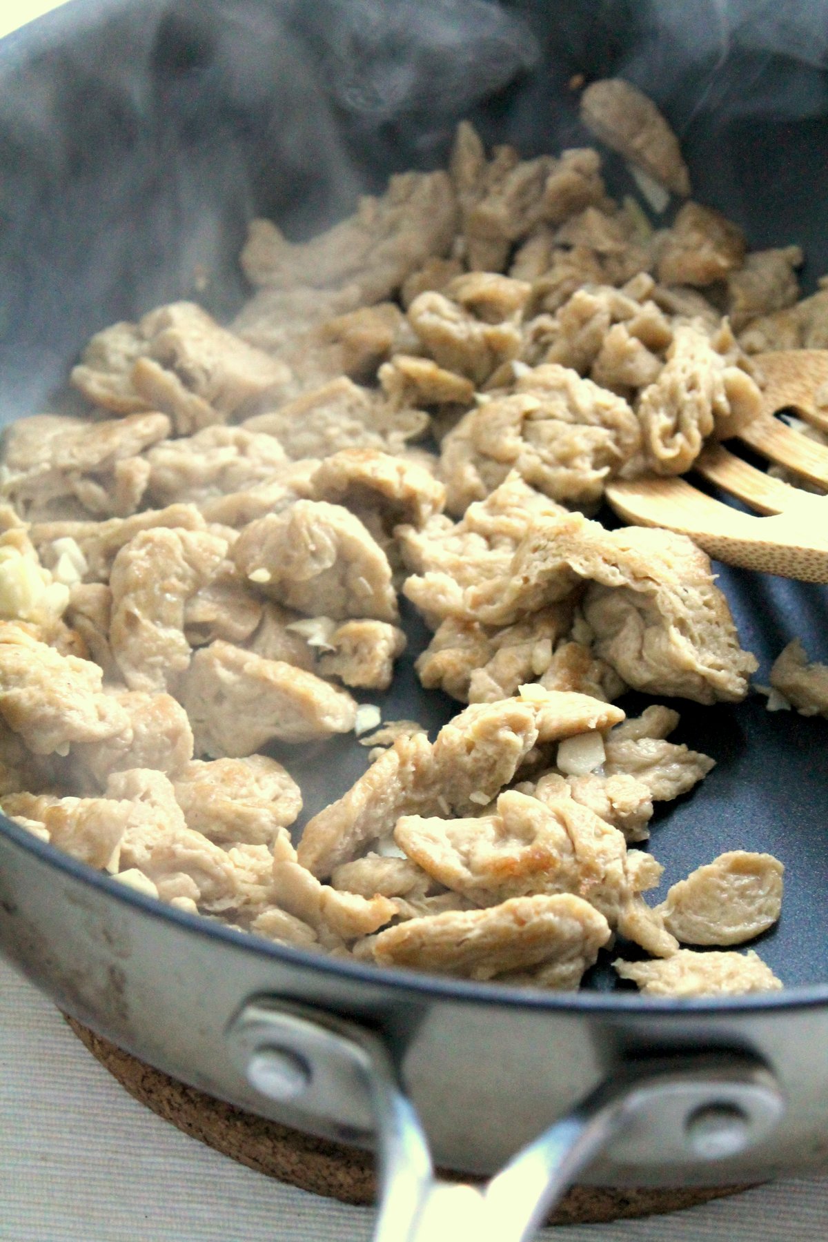 Yakisoba with Easy Homemade Seitan "Mock Duck" Happy Veggie Kitchen