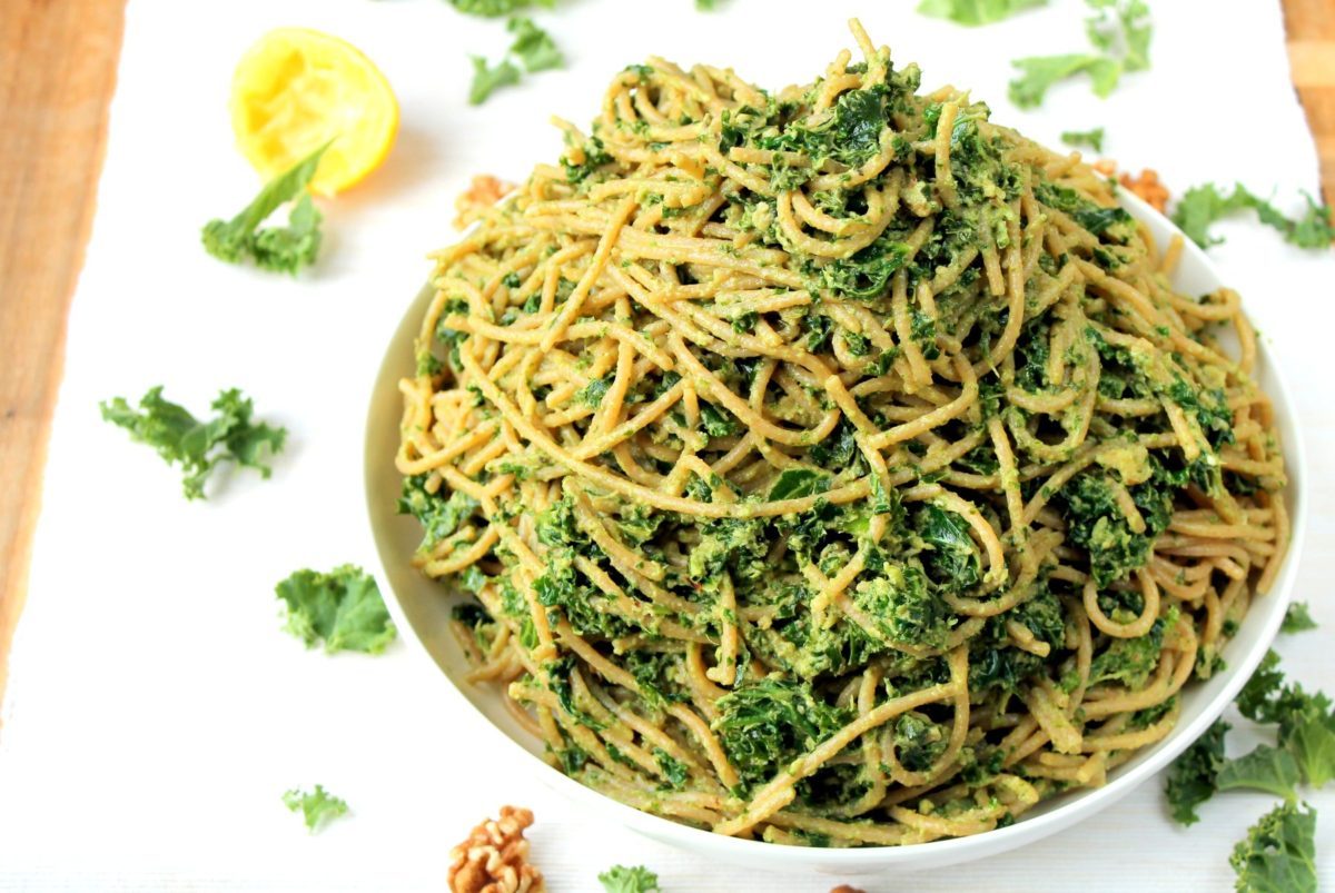 This quick, easy kale avocado pesto pasta is a deliciously simple recipe, with a creamy texture and tons of flavor. A super healthy but comforting vegetarian and vegan pasta dinner!