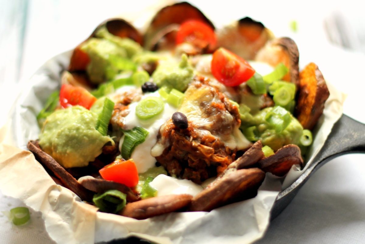 These healthy vegetarian nachos might just make you fall in love with lentils!