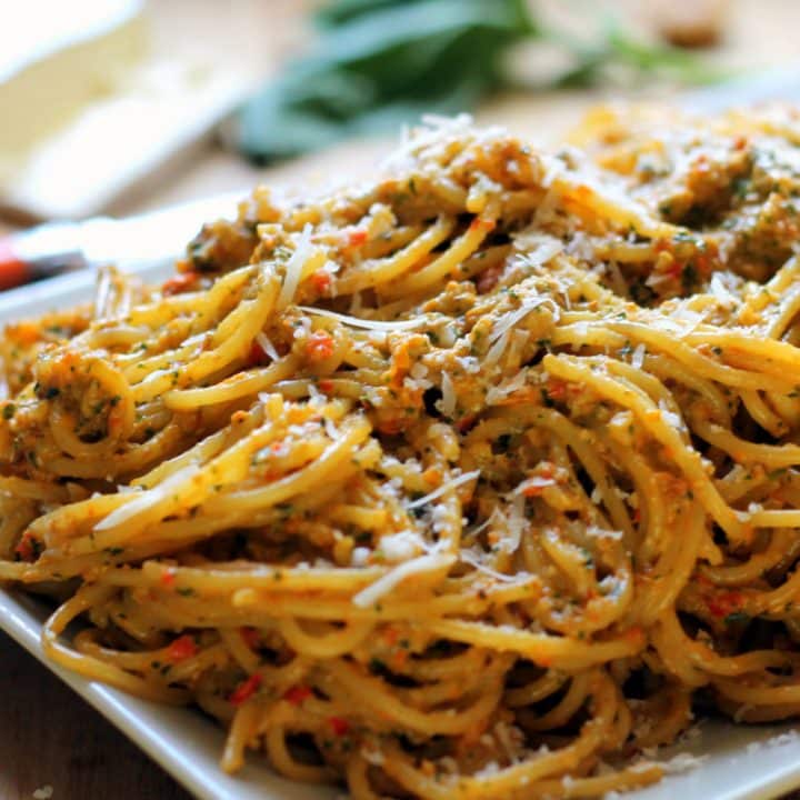 Brie Red Pepper Pesto Pasta