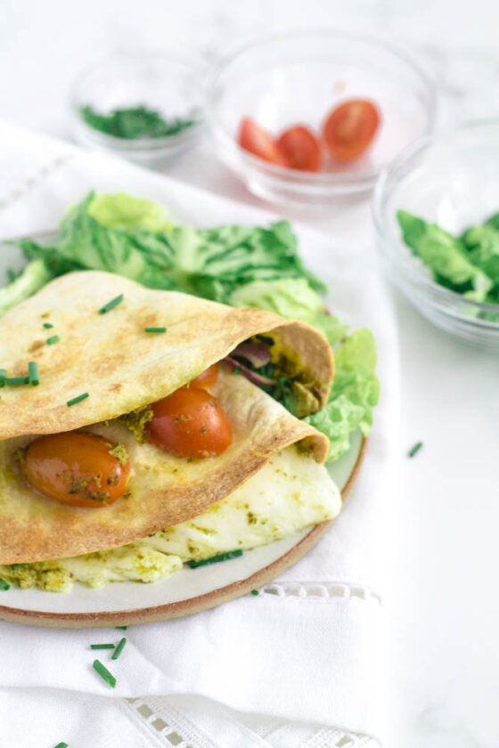 Air Fryer Wraps with Mozzarella & Pesto (Tik Tok Style) Happy Veggie