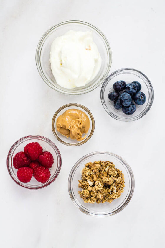 Quark Breakfast Bowls Happy Veggie Kitchen