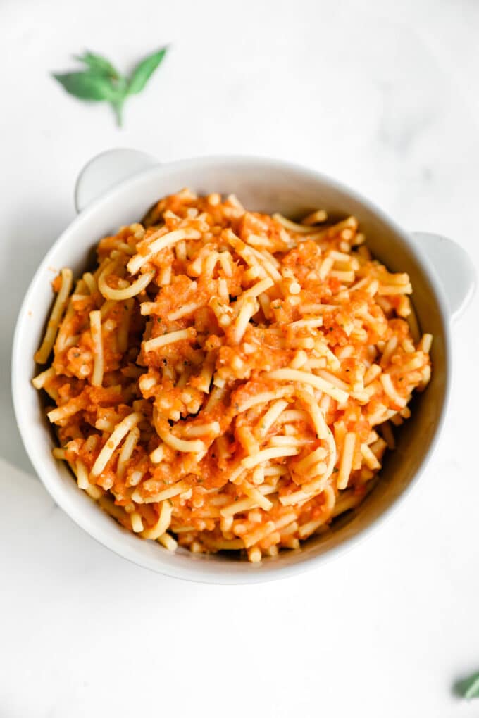 Close up of baby pasta sauce on spaghetti