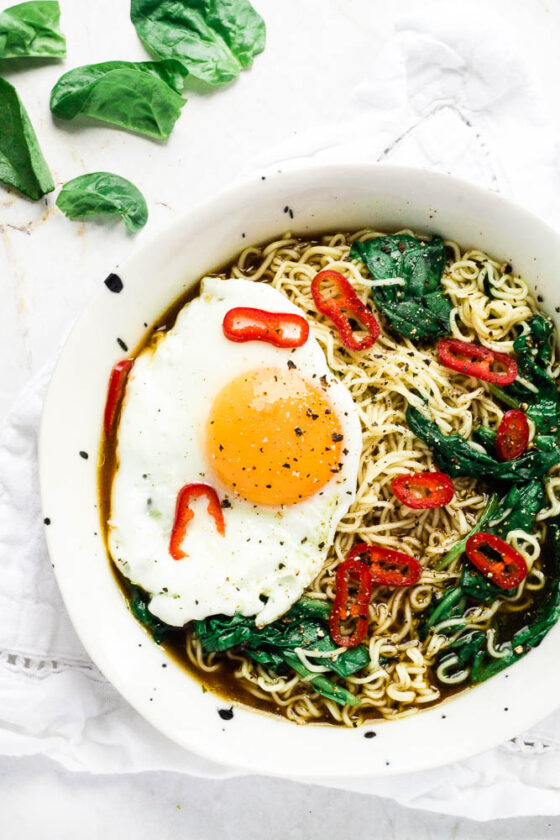 10 Minute Spinach Ramen Happy Veggie Kitchen