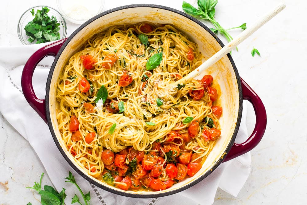 One Pot Angel Hair Pomodoro - Happy Veggie Kitchen