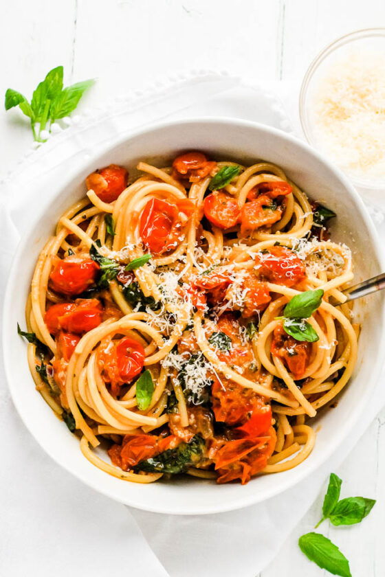 Spaghetti Sauce Made With Fresh Tomatoes Happy Veggie Kitchen