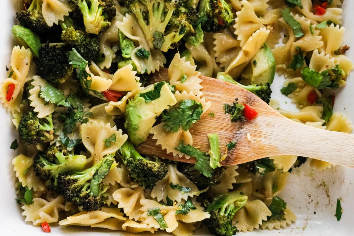 Roasted Broccoli Avocado Pasta Happy Veggie Kitchen