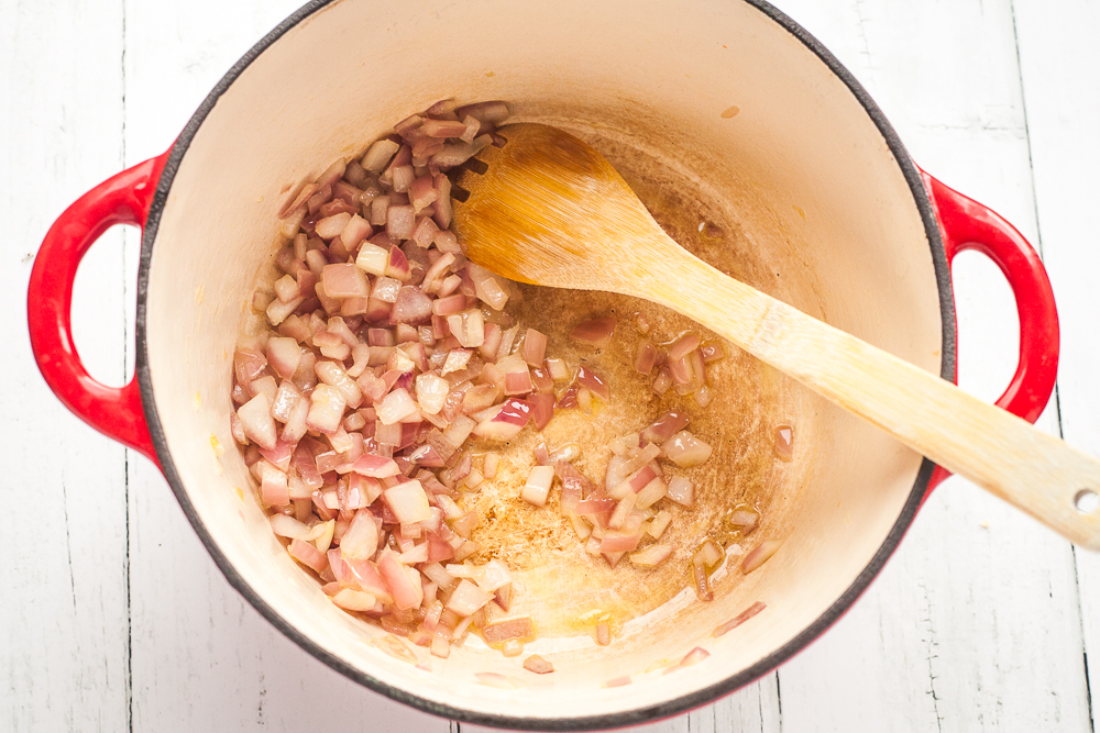 Spaghetti Sauce Made With Fresh Tomatoes - Happy Veggie Kitchen