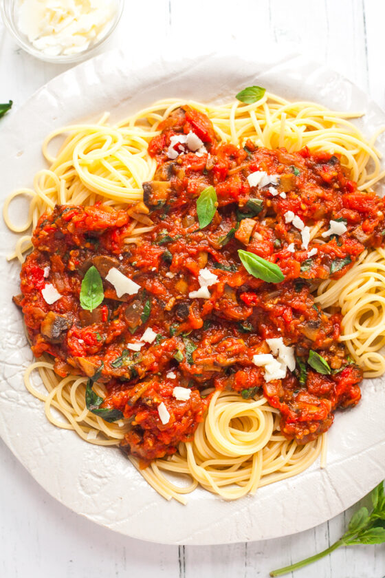 Spaghetti Sauce Made With Fresh Tomatoes Happy Veggie Kitchen