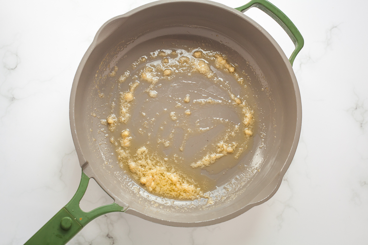  Easy Curry for Kids - Happy Veggie Kitchen Illustration 